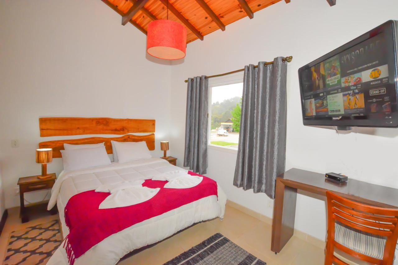 Maison Bleue Suites Monte Verde  Zewnętrze zdjęcie